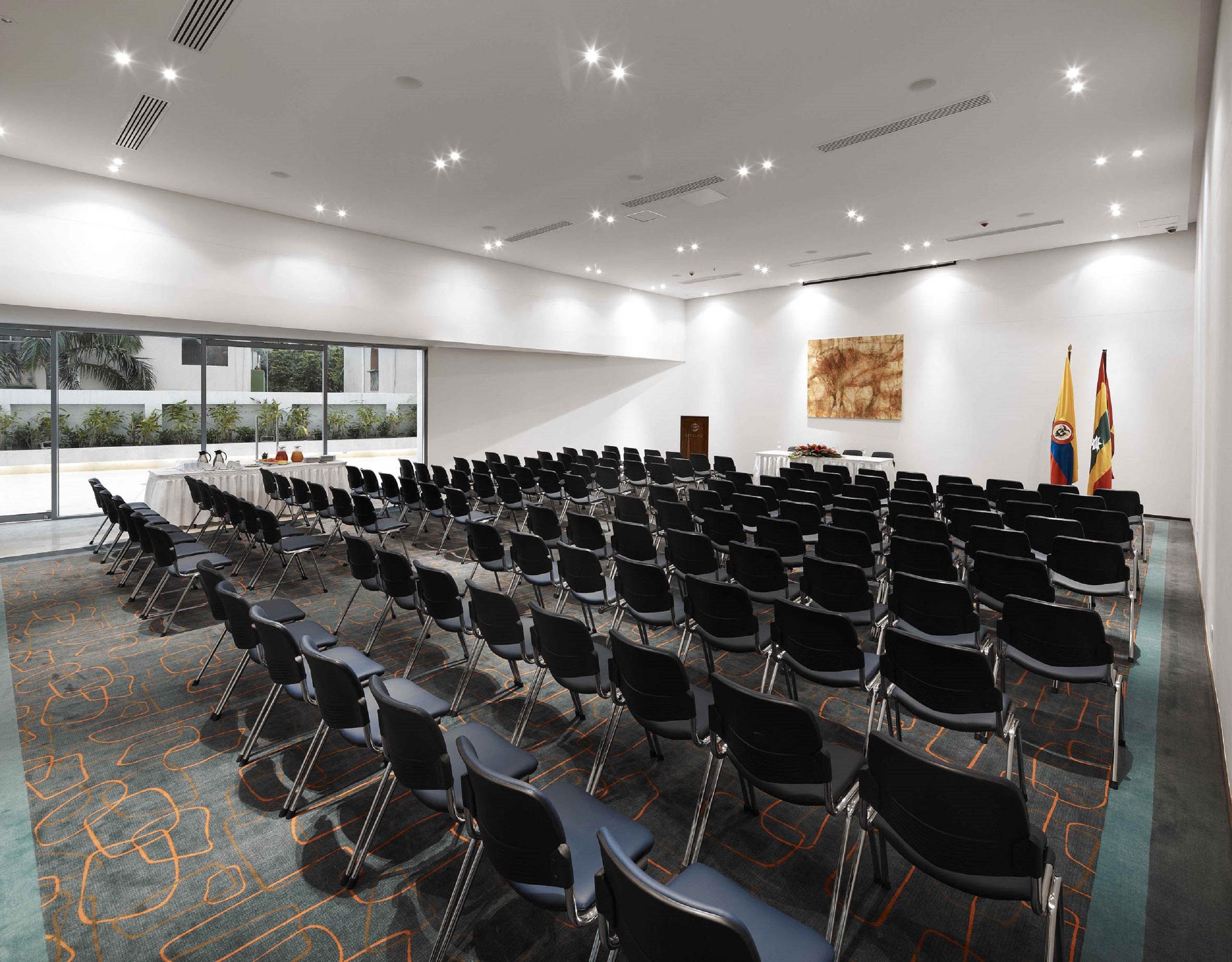 Estelar Apartamentos Barranquilla Бизнес фото